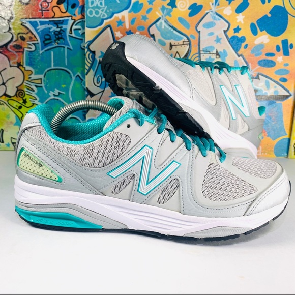 womens new balance 1540 v2
